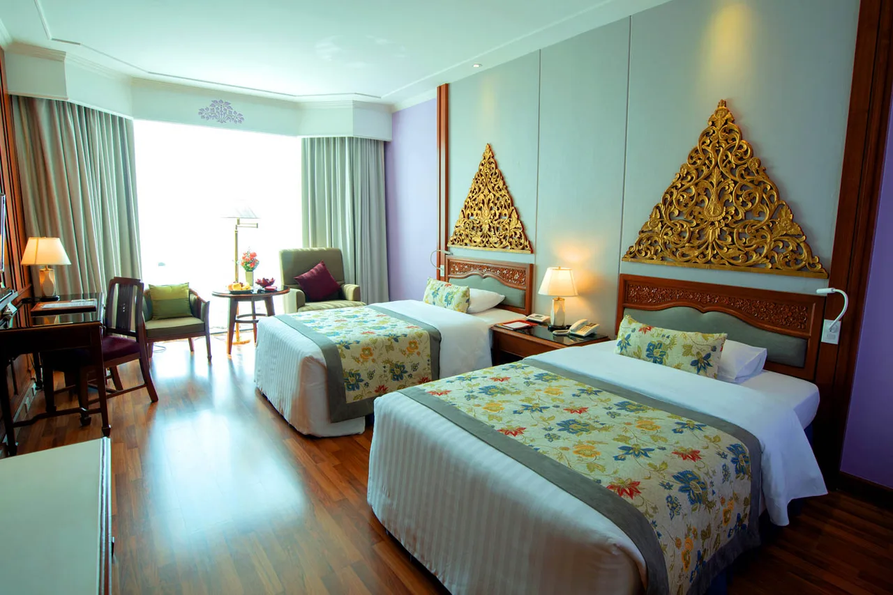 Executive Room