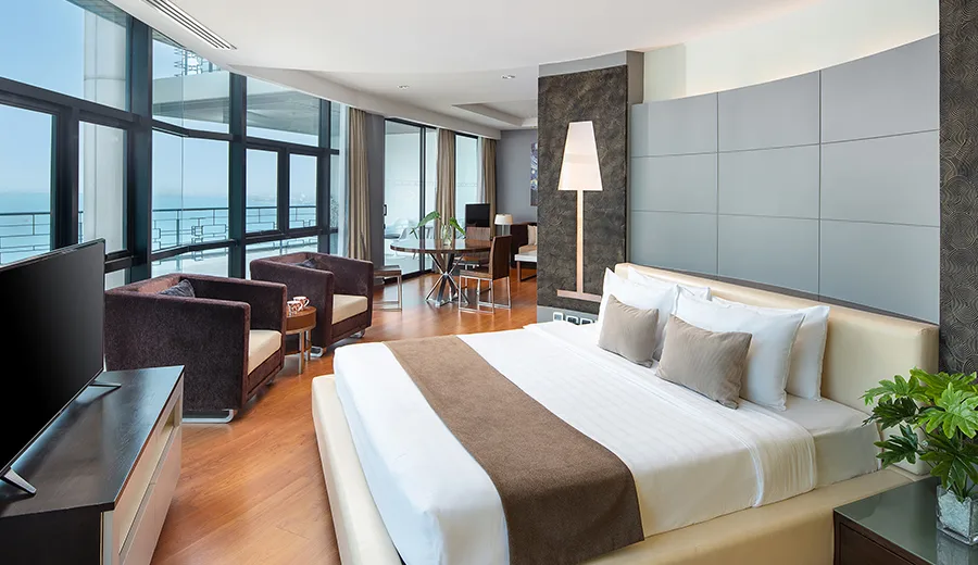 Corner Suite