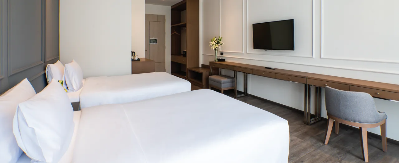 Deluxe Twin Bed