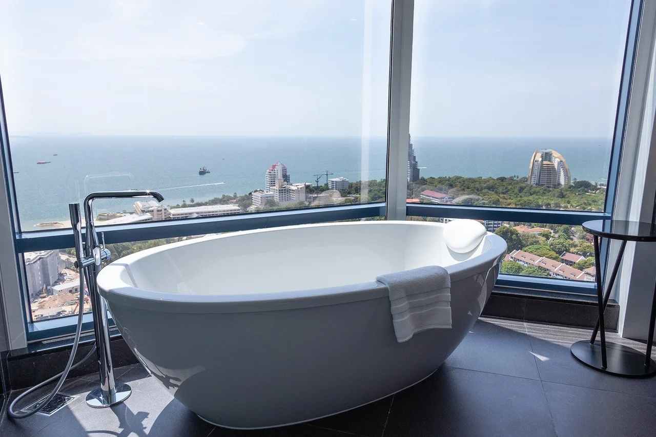 Two-Bedroom Panoramic Suite