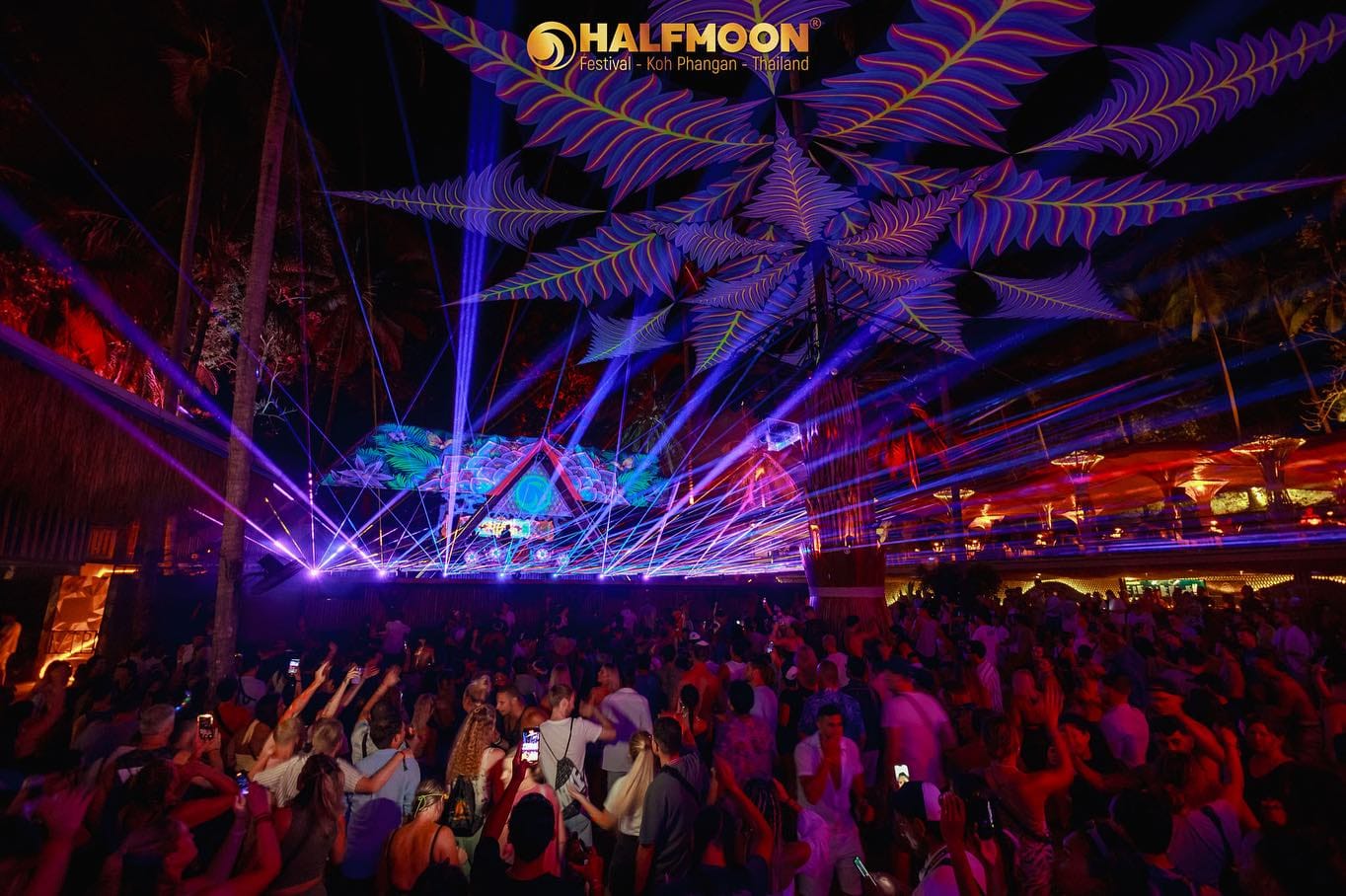 מסיבת ההלף מון בקופנגן