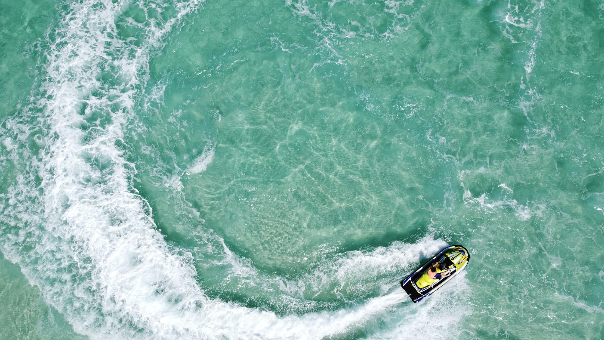 חבילה מלאה - אי קו לארן