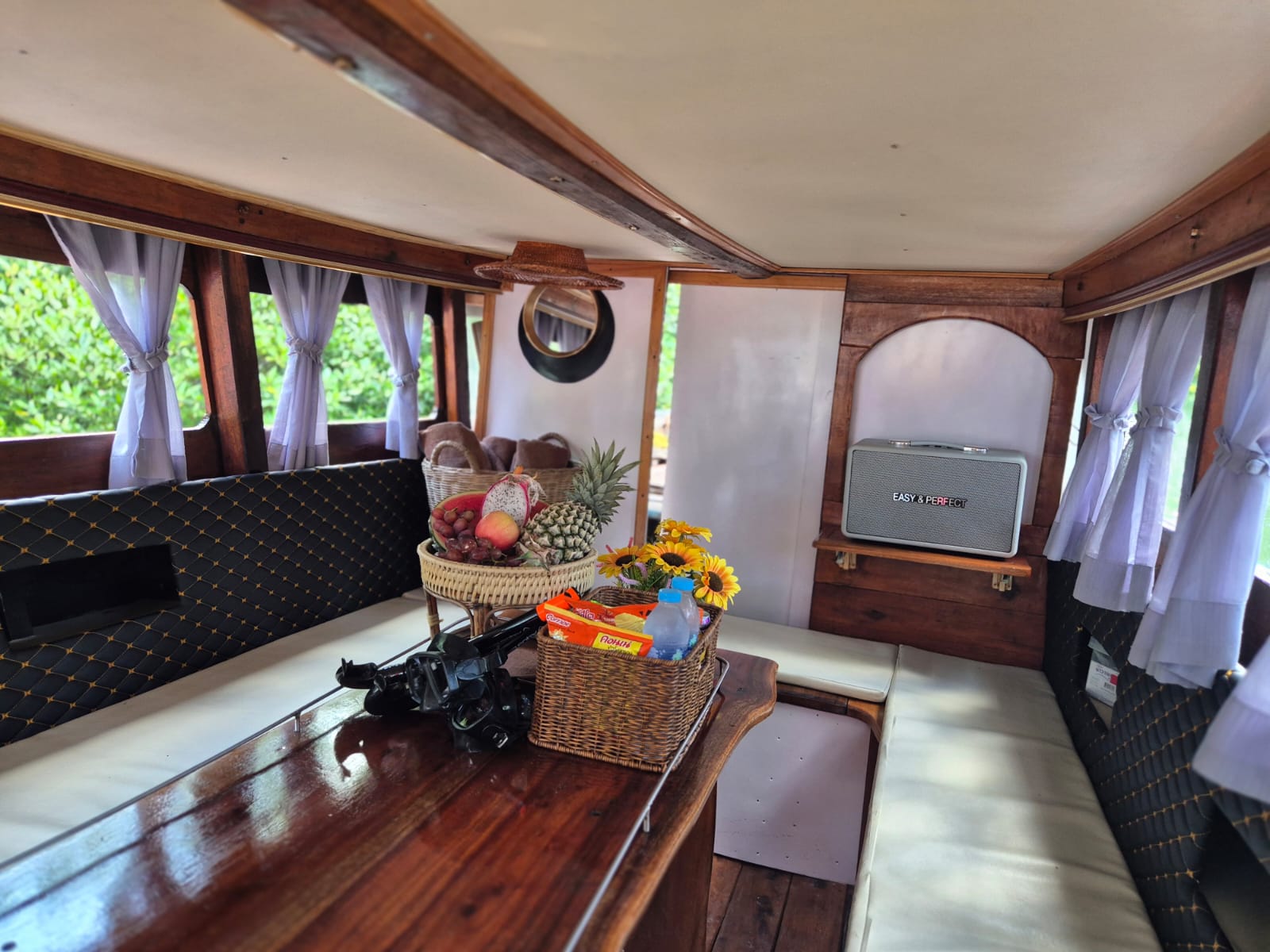 סירת לוקשרי לונג טייל בקראבי - תמונה 2